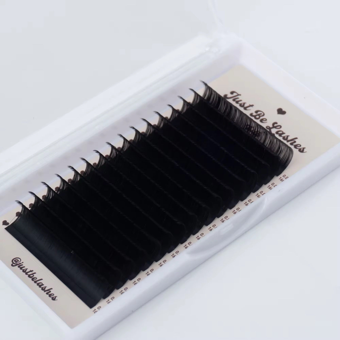 Silk 0.07 D spikes